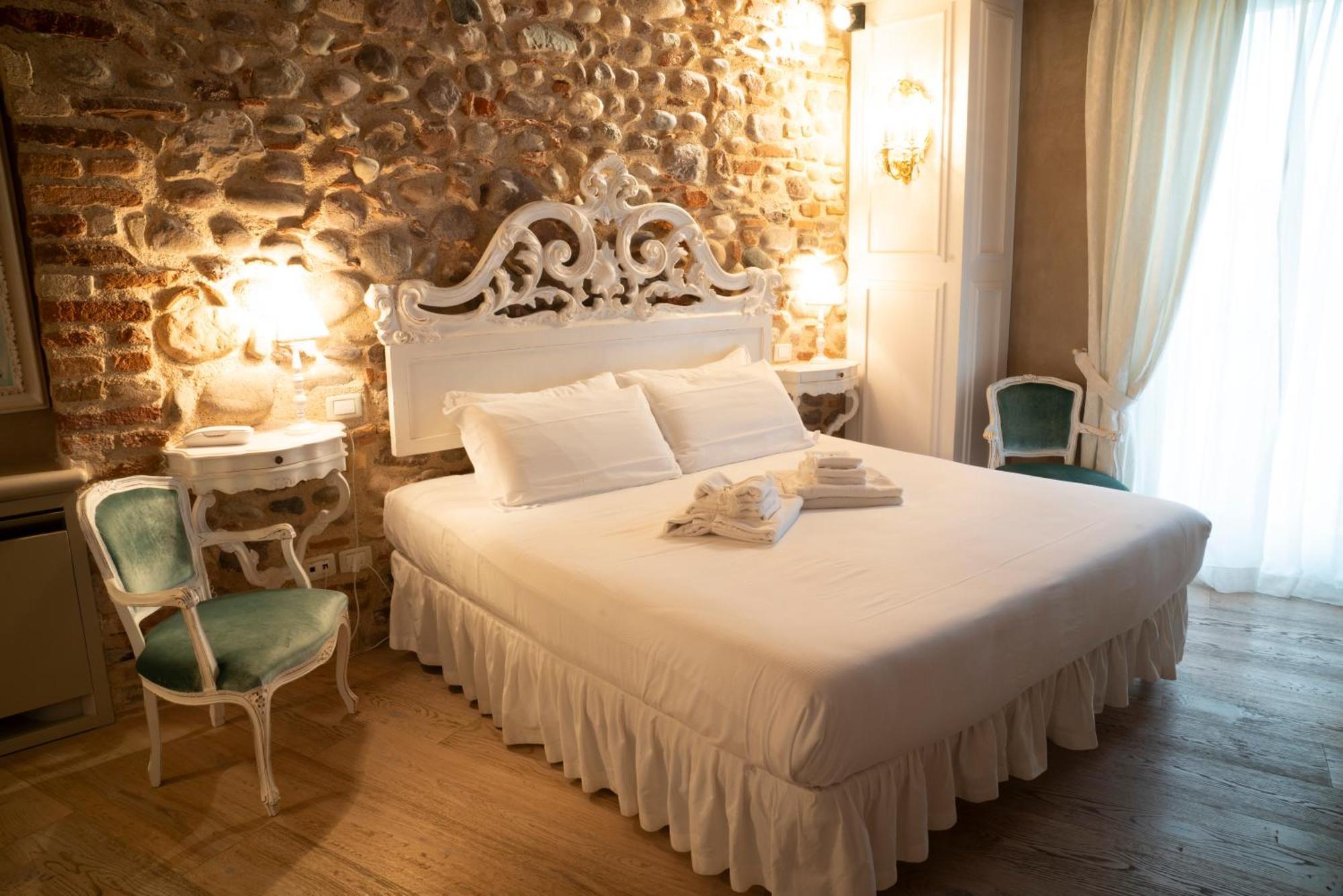 Regia Rosetta - Royal Rooms Borghetto Valeggio sul Mincio Exterior photo